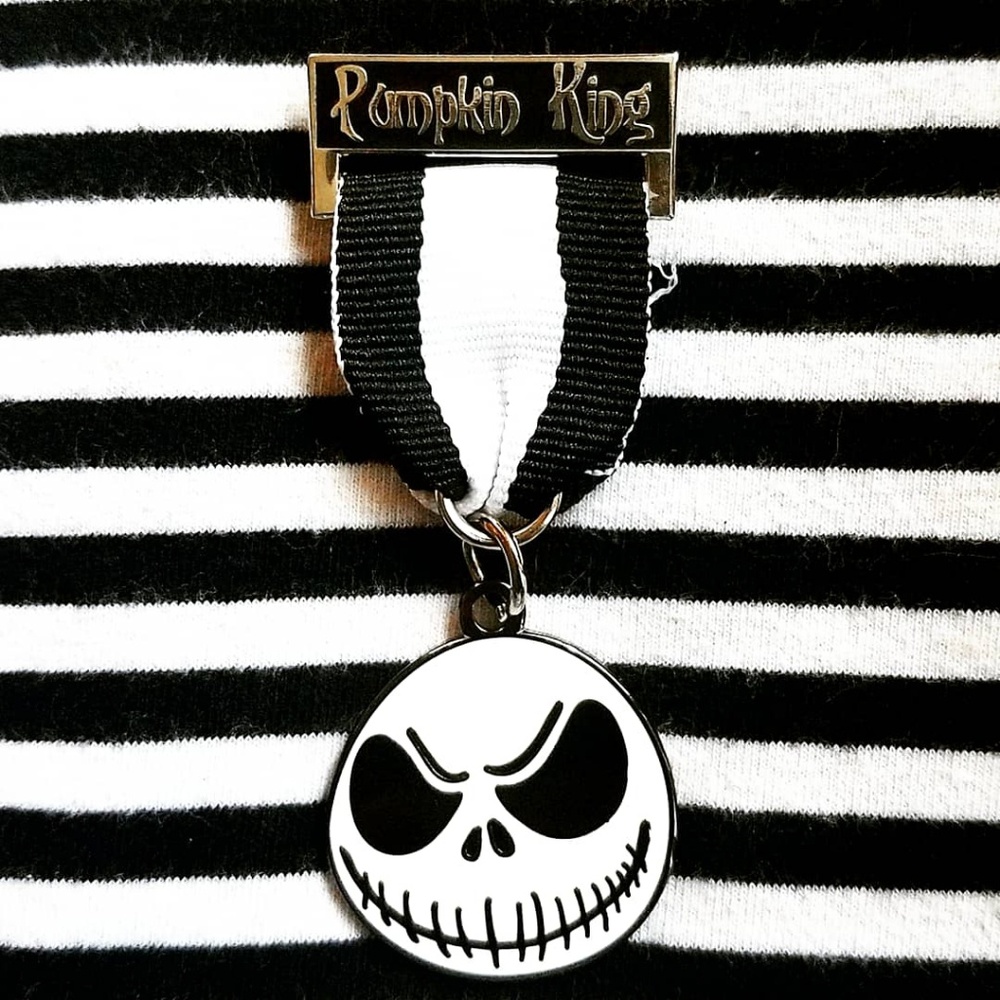Jack Skellington fantasy pin hard enamel medal